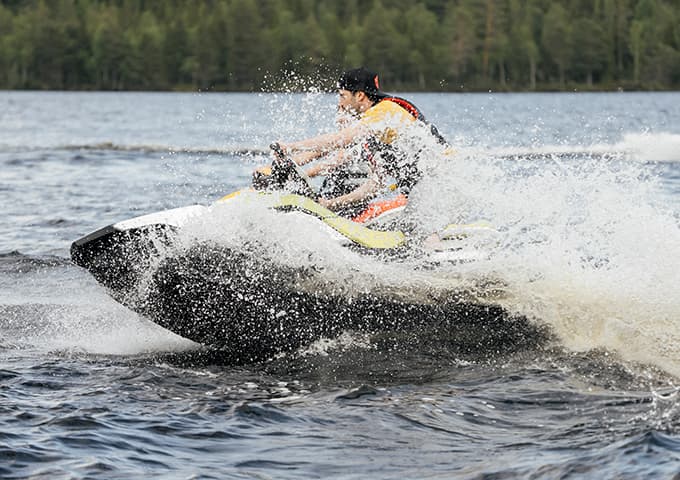 Jet ski