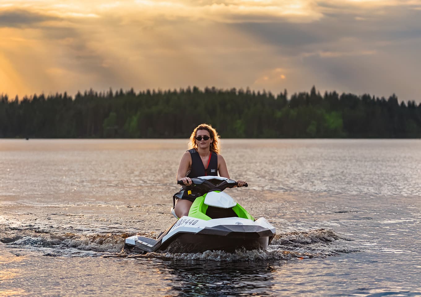 Jet ski